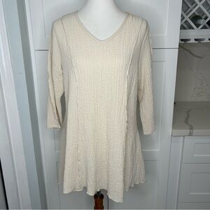 Yushi Women’s 3/4 Sleeve Tunic Top Textured Fabric Size Small Cream